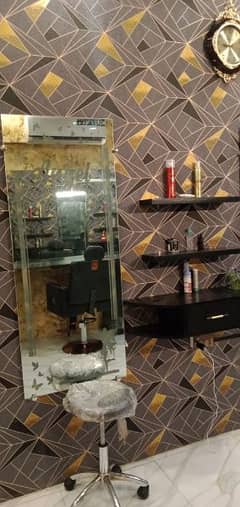 Beauty Salon setup for Sell
