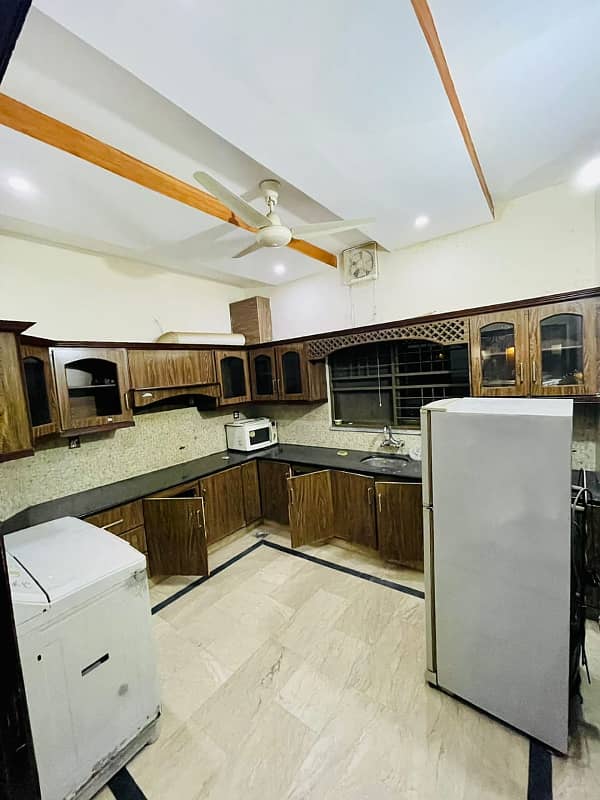 10Marla Fully Furnished House For Sale 4