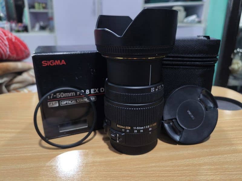 Sigma 17-50mm F2.8 EX DC OS For Canon 4