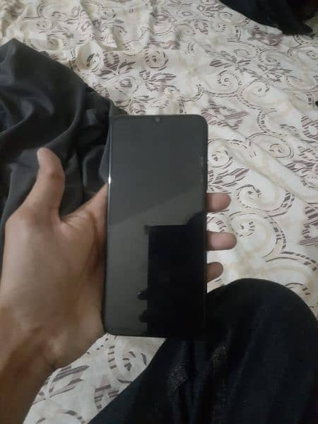 realme c21y with box charger 2
