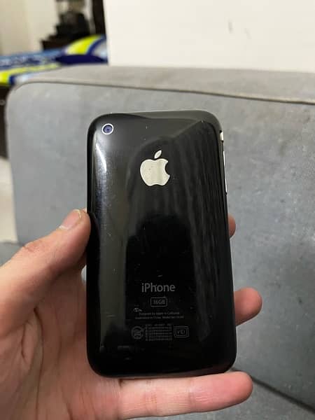 iPhone 3G | Collector’s Gem 6