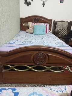 single bed without mattress 0
