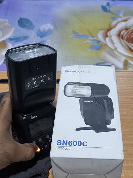 Shanny SN600C TTL Flash Gun For Canon 3