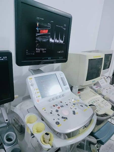 Ultrasound Machine Top of the line Hitachi Arrita 70 available 3