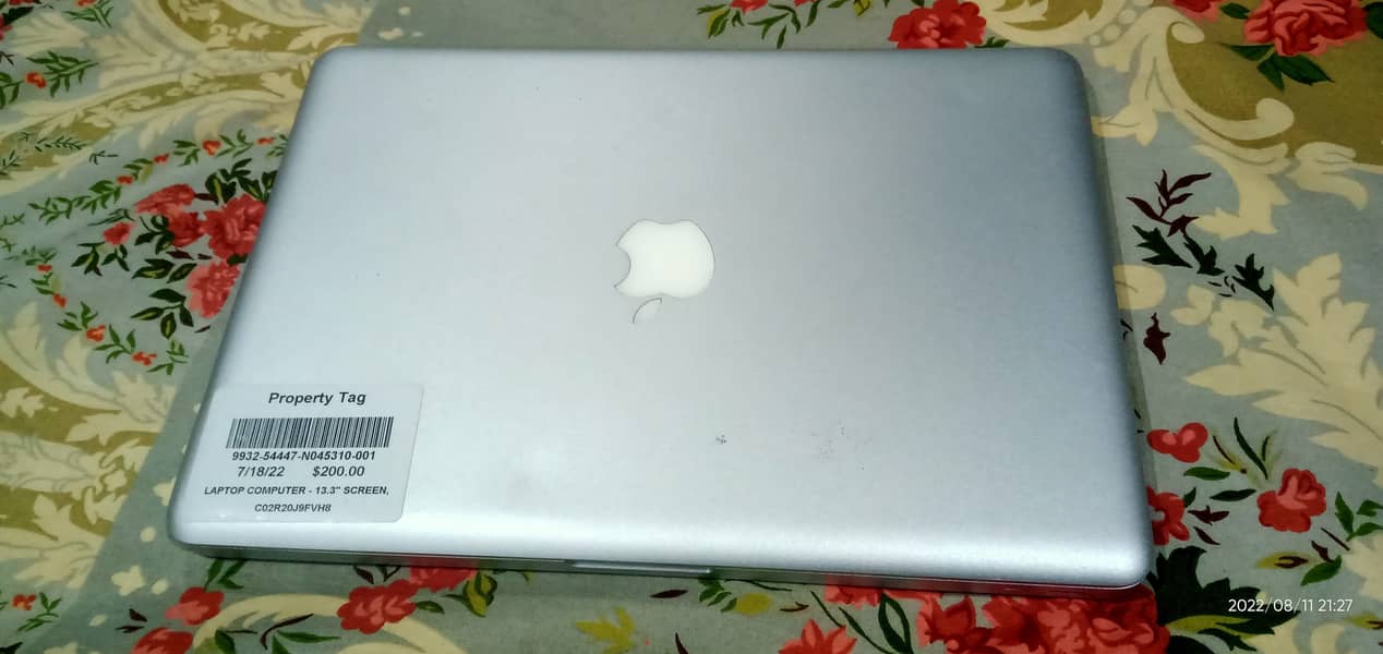 Macbook Pro Early 2011 - Excelent original condition 0