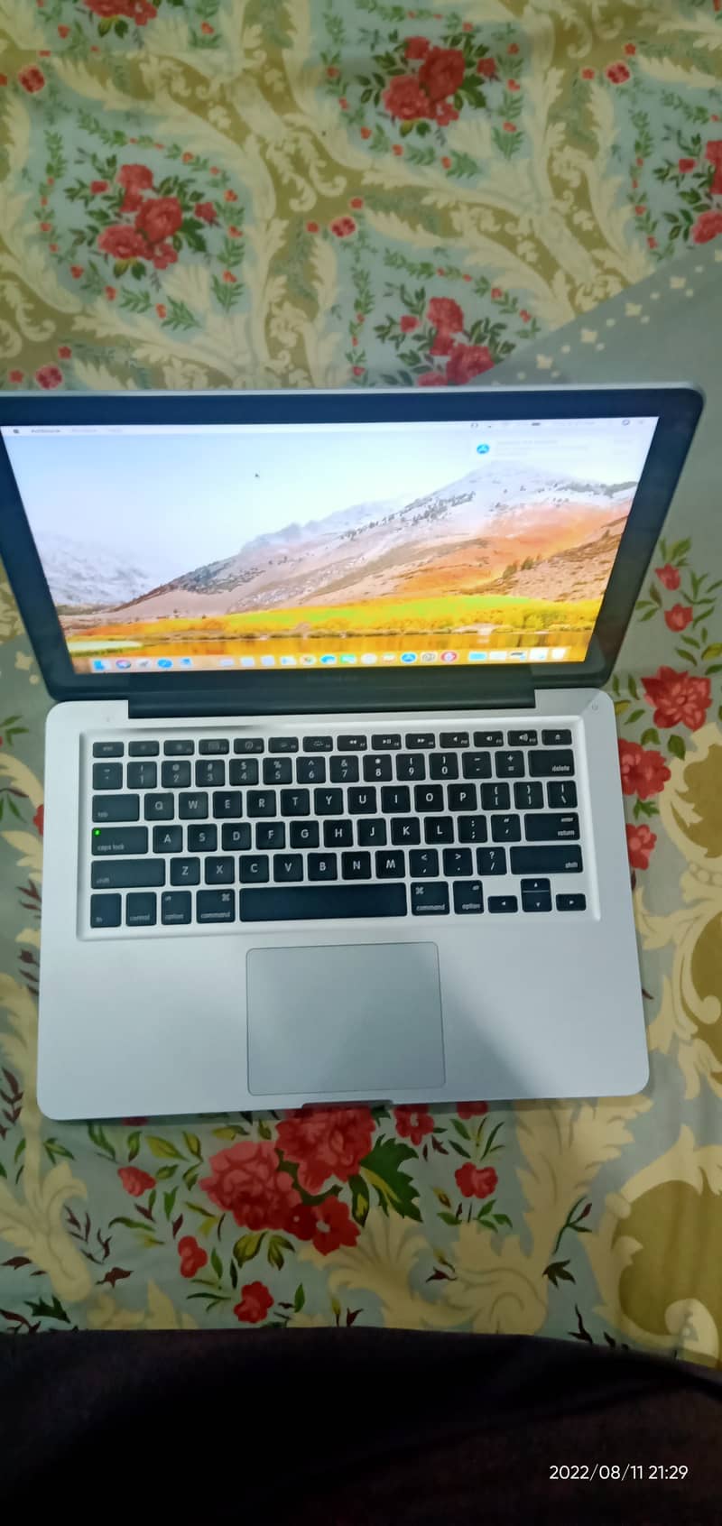 Macbook Pro Early 2011 - Excelent original condition 4