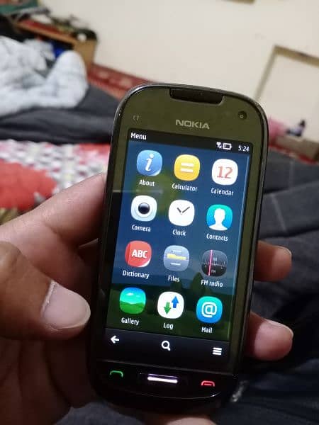 Nokia c7 10