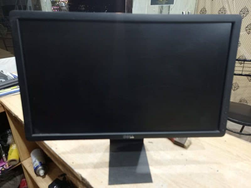 Dell FHD LED Monitor 22 inches 6
