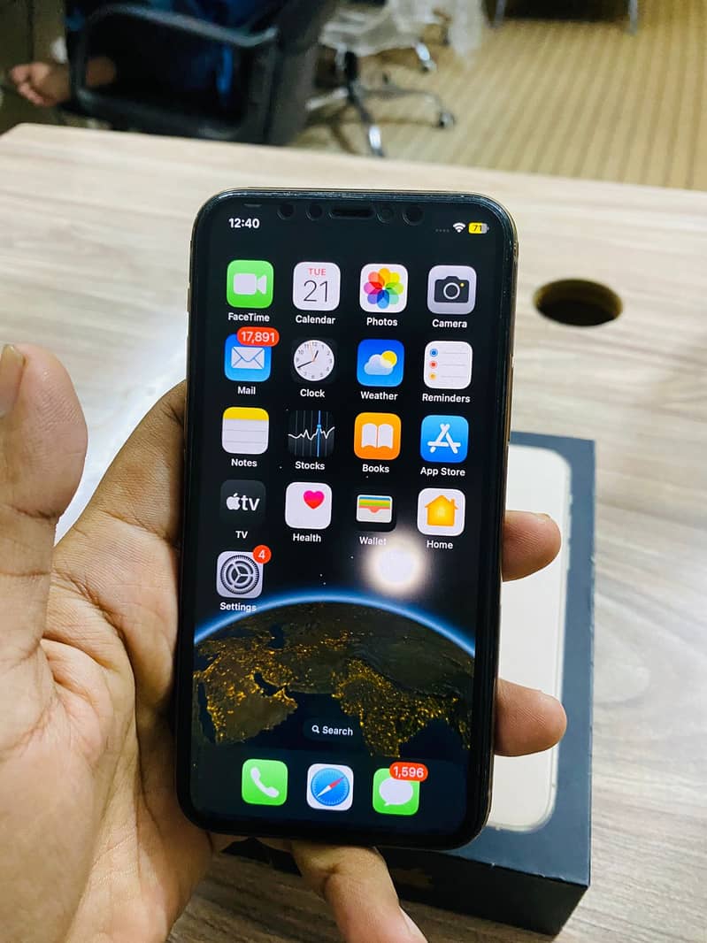 iphone 11pro 64gb non pta box 8