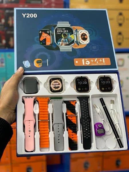 Y200 Smartwatch ( 3 Watches + 13 Straps + Silicone Case ) 3 in1 Box 3