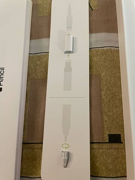 Apple Pencil 1st Generation with box and new accessories 3