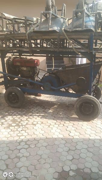 Lanter wali lift  Machine for sale neet and clean 2