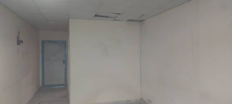 I-8 MARKAZ 2ND FLOOR OFFICE 418 SQFT 55K 5