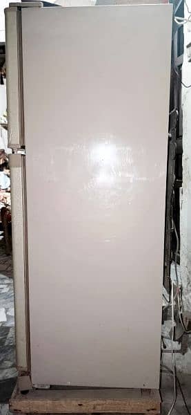 Dawlance fridge with copper tubing 5