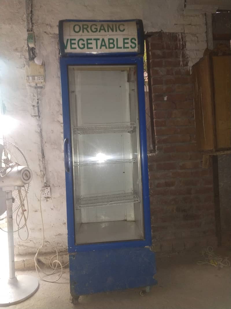 Freezer for sale in reasonable price. 4