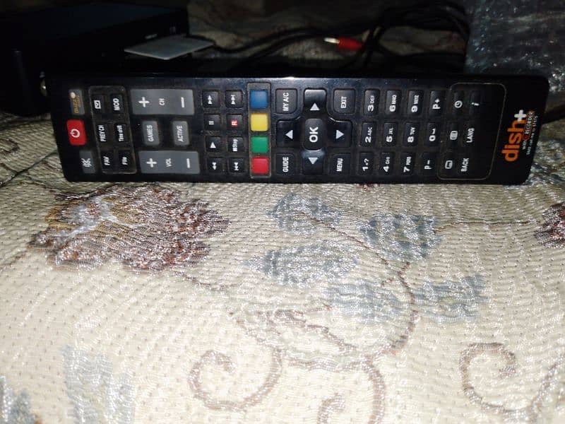 dish tv HD* box 4