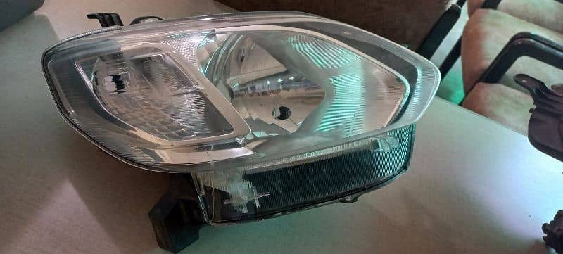 Toyota Passo  2016 -2020 ,  Repaired Headlight 0