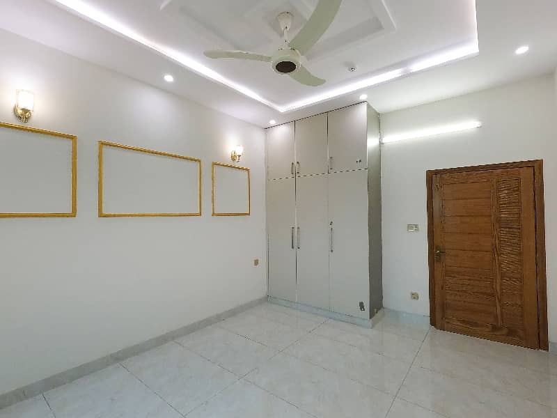 5 Marla House Is Available For Sale In DHA Rahbar Phase 2 Block-M Lahore 4