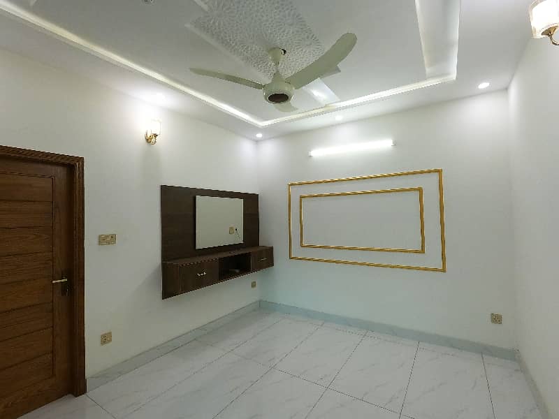 5 Marla House Is Available For Sale In DHA Rahbar Phase 2 Block-M Lahore 9