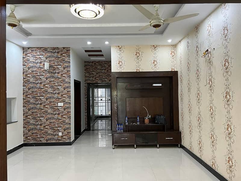 Used 10.127 Dominican Marla House Corner For Sale Tariq Garden Housing Society Lahore LDA Approved 1