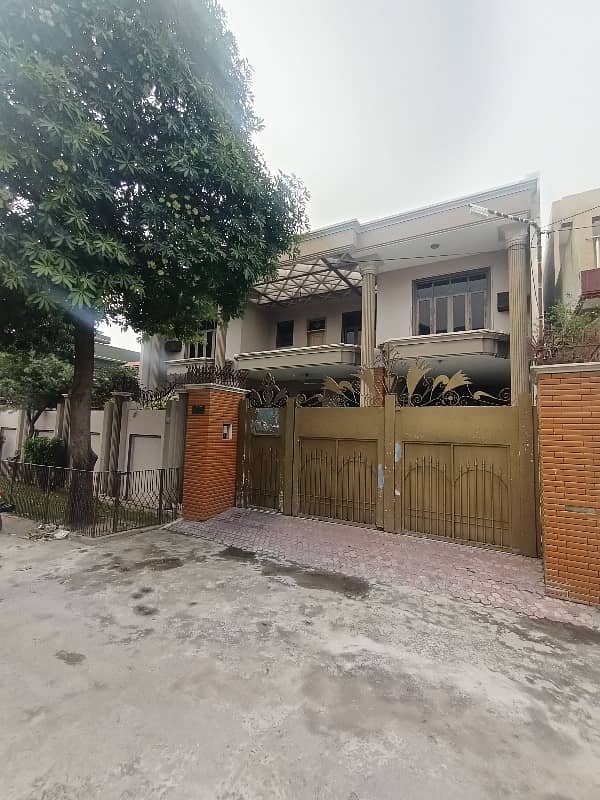 1 Kanal Used House For Sale In People Colony Gujranwala 1