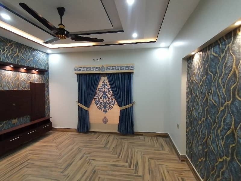 House For Sale In Rs. 38000000/- 21