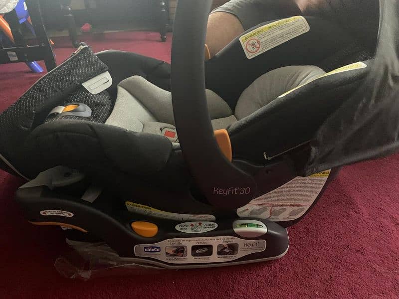chicco imported car seat 6