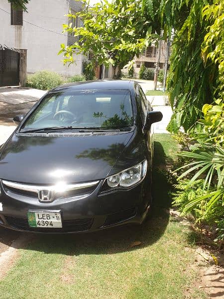 Honda Civic VTi 2011 in lush conditions 2