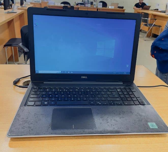 Dell core i3 (10th Gen) 0