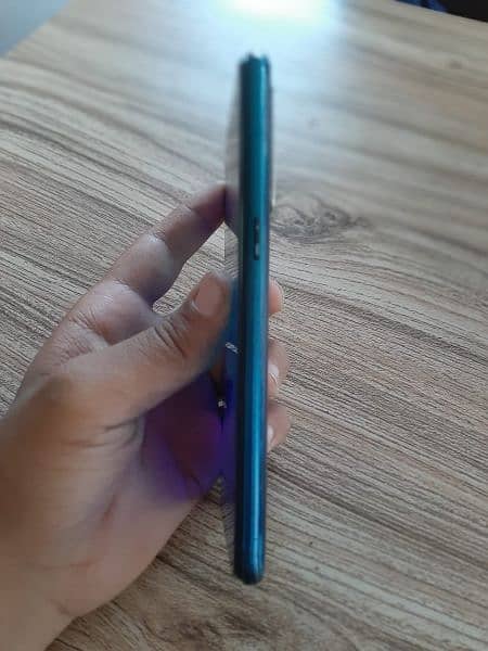 Realme 5 pro 8gb 128gb with box exchange possible with pixel devices 1
