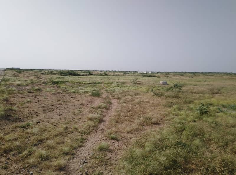 Good Location 80 Square Yards Residential Plot In Taiser Town - Sector 17 Is Best Option 3