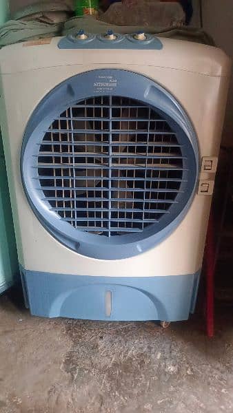 1 Season Used Air Cooler Almost New 1
