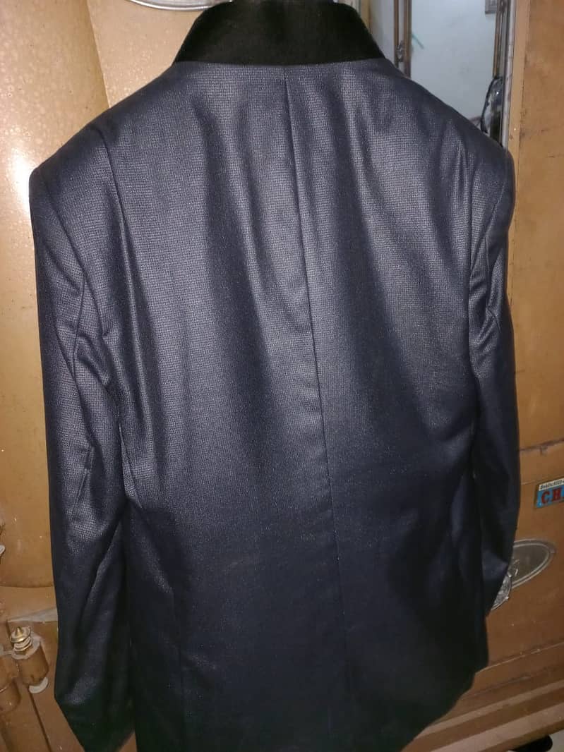 pent coat 3 pice in good Condition 2