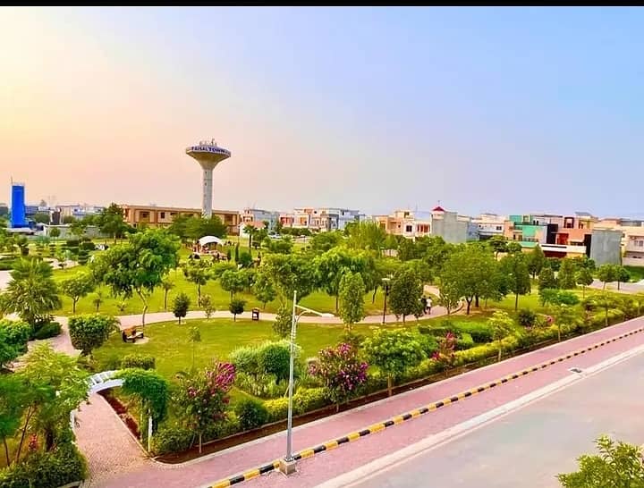 10 mrala residential plot available for sale in Sactor Faisal town B block Islamabad 4