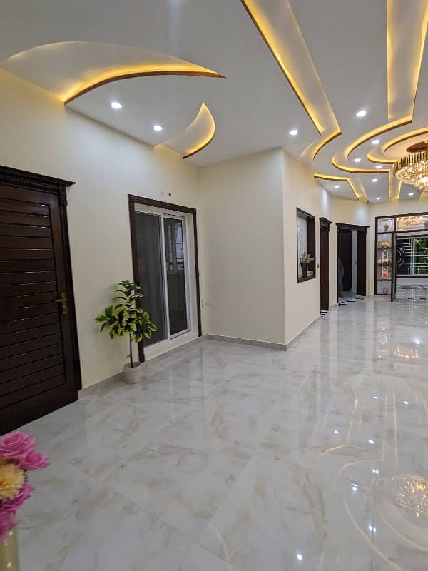 10 MARLA BRAND NEW FIRST ENTERY VIP LUXERY LEATEST ULTRA MODERN STYLISH House available for sale in johertown lahore on main 65 fit road by fast property services real estate and builders lahore 2