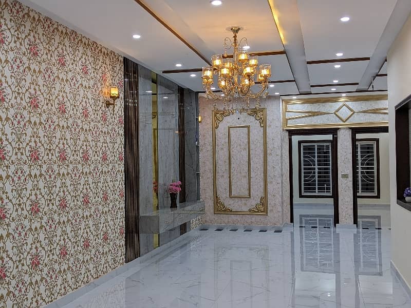 10 MARLA BRAND NEW FIRST ENTERY VIP LUXERY LEATEST ULTRA MODERN STYLISH House available for sale in johertown lahore on main 65 fit road by fast property services real estate and builders lahore 5