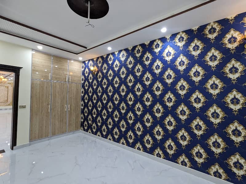 10 MARLA BRAND NEW FIRST ENTERY VIP LUXERY LEATEST ULTRA MODERN STYLISH House available for sale in johertown lahore on main 65 fit road by fast property services real estate and builders lahore 35