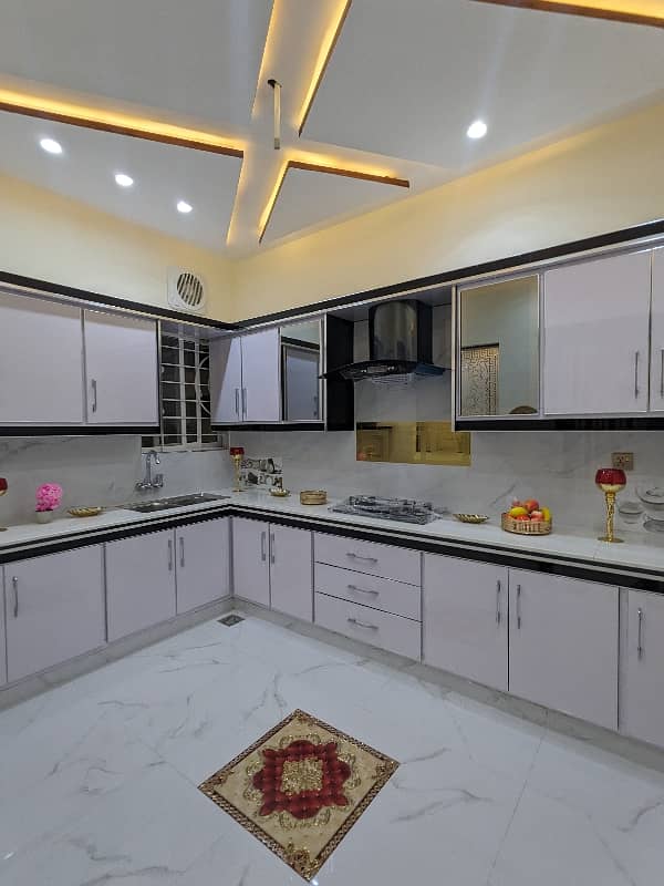 10 MARLA BRAND NEW FIRST ENTERY VIP LUXERY LEATEST ULTRA MODERN STYLISH House available for sale in johertown lahore on main 65 fit road by fast property services real estate and builders lahore 46