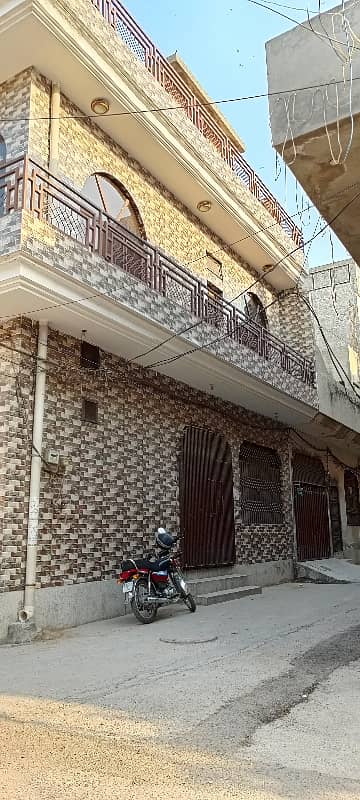 4 Marla corner completely double story House available for Urgent Sale in Allama Iqbal Road, ghari shahu 2