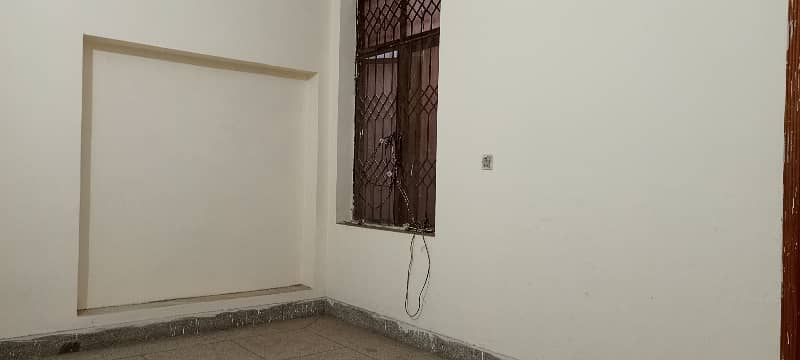 4 Marla corner completely double story House available for Urgent Sale in Allama Iqbal Road, ghari shahu 25