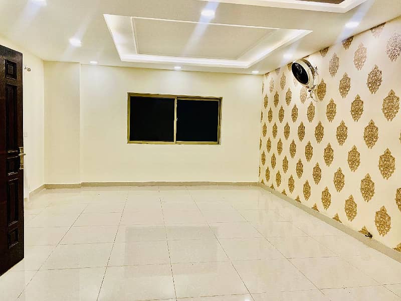 F-11 Markaz 3 Bedroom Fully Furnished Apartment Available For Sale Investor Rate 7