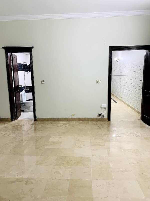 F-11 Markaz Beautiful Luxury Fully Renovated 1 Bedroom Apartment Available For Sale Investors Rate 5