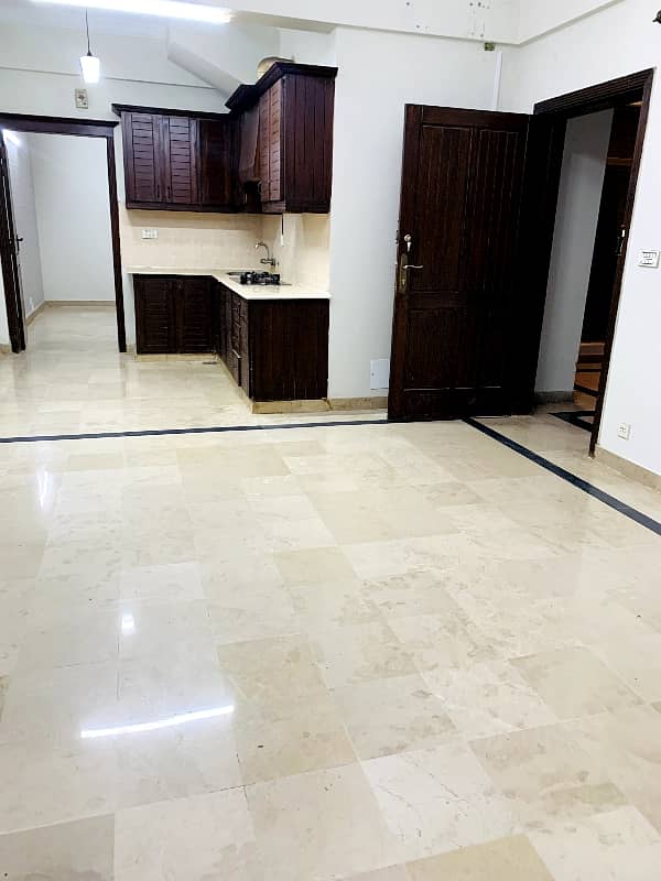 F-11 Markaz Beautiful Luxury Fully Renovated 1 Bedroom Apartment Available For Sale Investors Rate 8