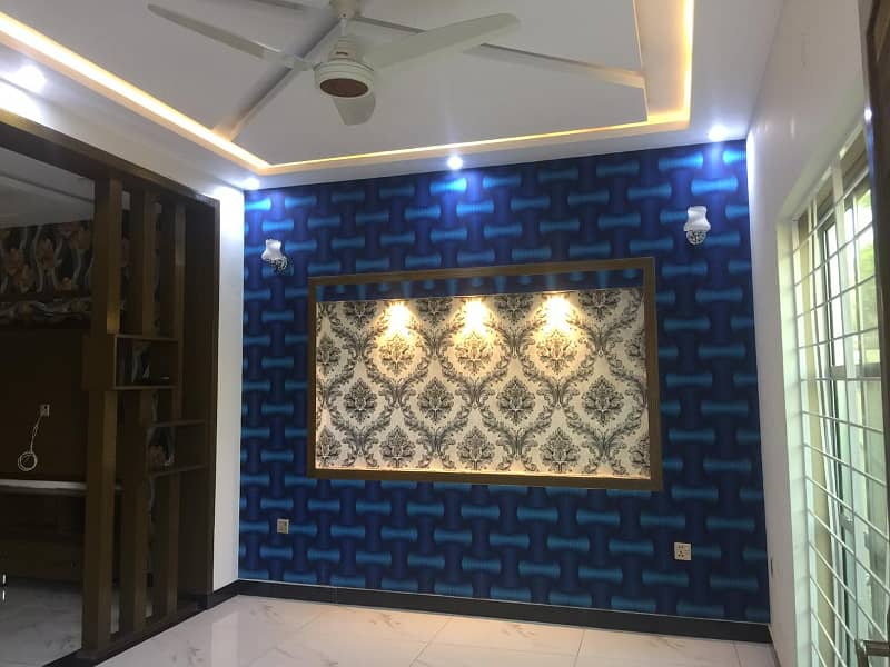 10 Marla House Available For Rent In Jasmine Block Sector C Bahria Town Lahore 7