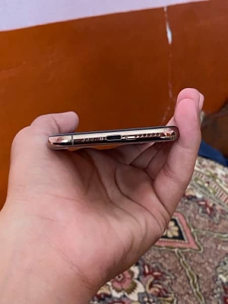 iPhone XS 2