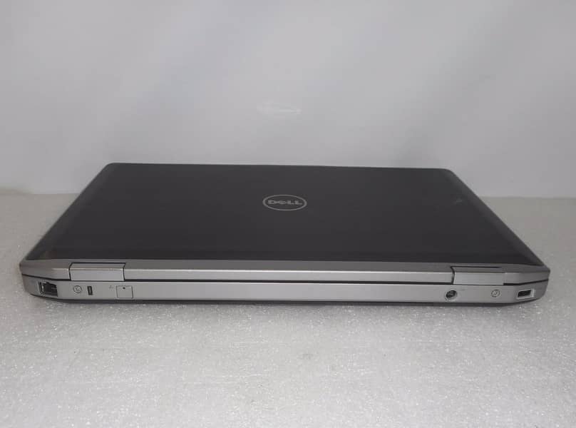 Dell Latitude E6520 core i5 2nd Gen . . . . . HD Resolution (1920* 1080) 2