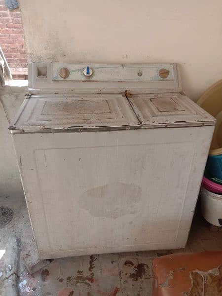 Double tub Ever fine washing and dryer machine 5