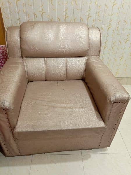 5 seater  sofa set . . . almost neww 1
