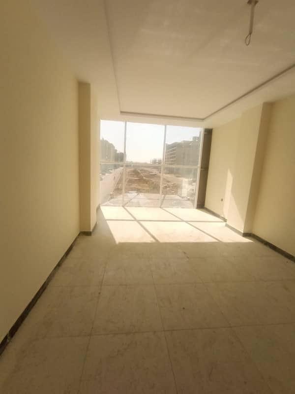 Ready-To-Move Offices For Sale On Easy Installments 11