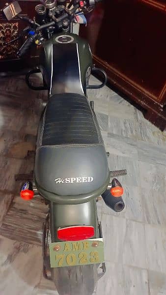 hi speed 22 medel new condition mai only 4600km used 4